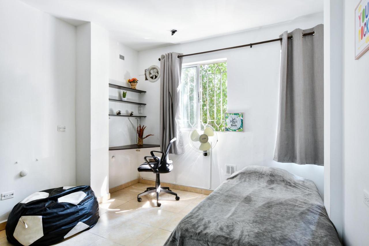 International House Co-Living Hostel Medellín Buitenkant foto